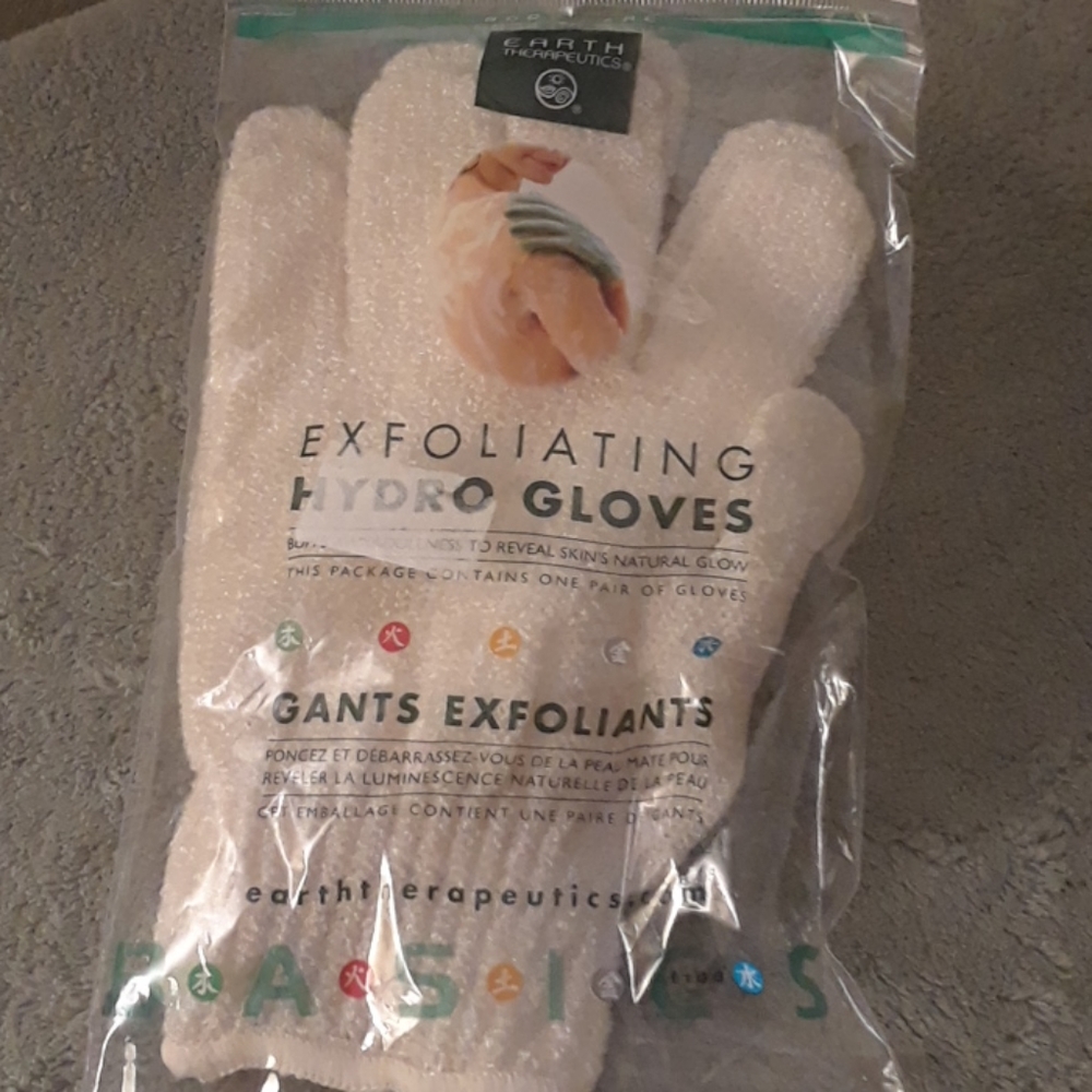 Earth therapeutics exfoliate gloves